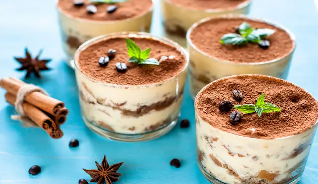 Attention, dessert d’enfer : le tiramisu chocolat, poire et spéculoos