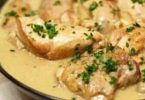 Poulet à la crème et aux champignons