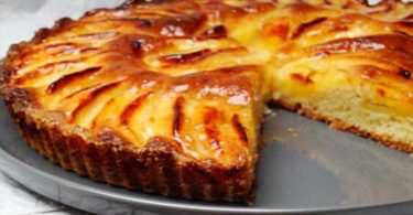 Tarte suisse aux pommes si facile à cuisiner