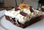 Brownies chocolat banane chantilly