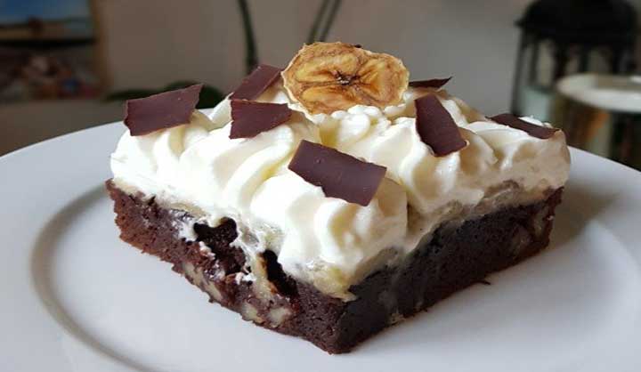 Brownies chocolat banane chantilly