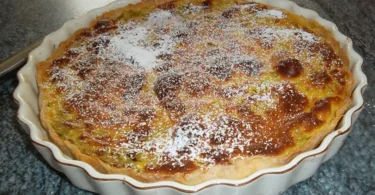 Tarte à la rhubarbe de Mamie