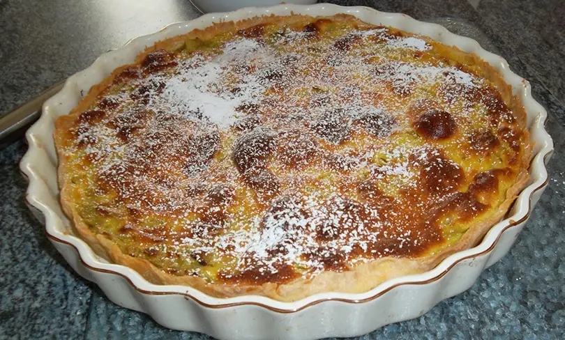 Tarte à la rhubarbe de Mamie