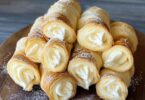 Cônes feuilletés à la crème pâtissière