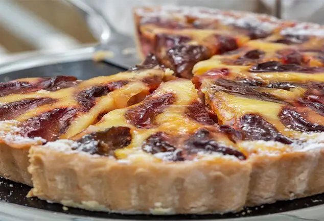 La tarte aux prunes à l’alsacienne