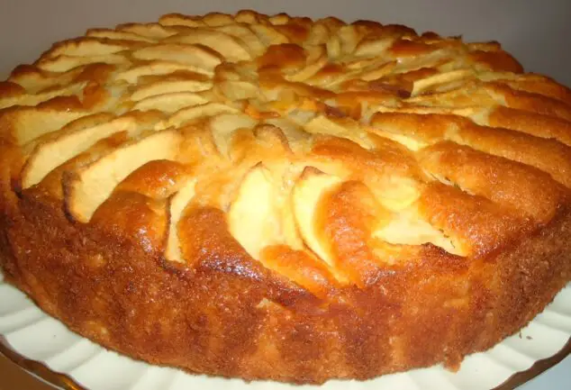 GÂTEAU AUX POMMES d’un vieux vieux livre de cuisine!!